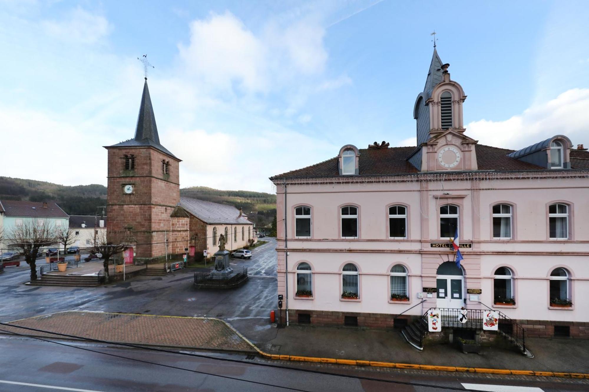 Gite Spacieux Propre Proche Gerardmer Granges-sur-Vologne Buitenkant foto
